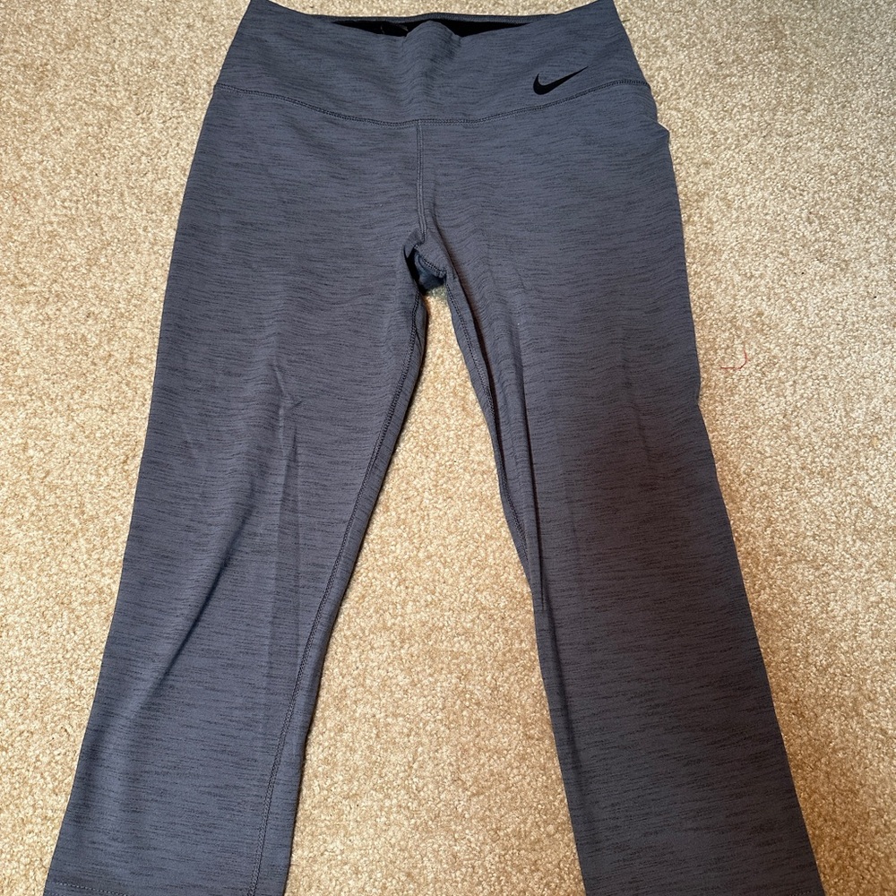 Nike Heather Gray Workout Leggings